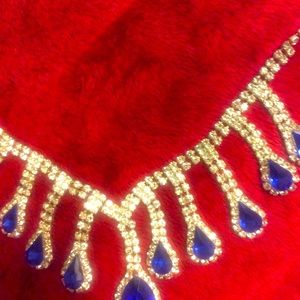 Crystal Blue persuasion & Clear bib necklace vtg